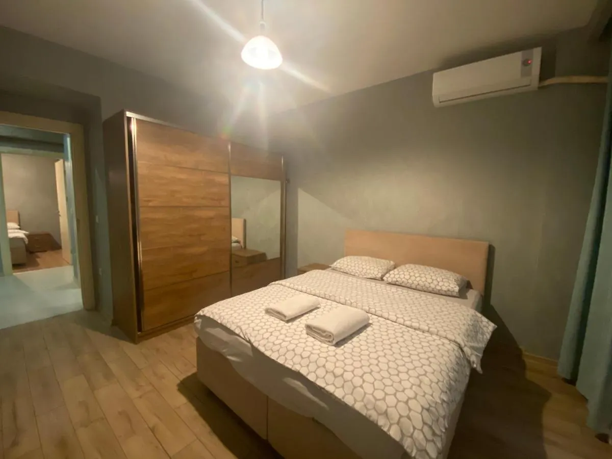Demir Suite Istanbul 0*,